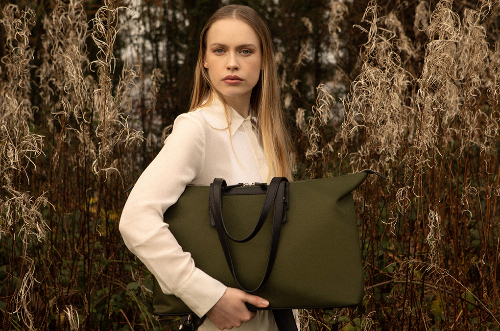 The Gallery Tote-to-Backpack – your versatile companion!